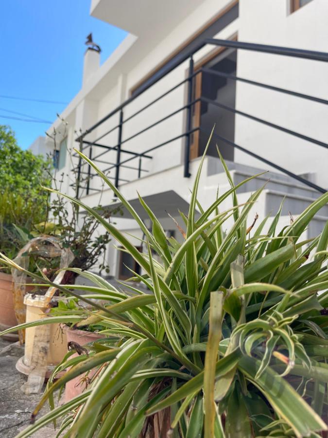 Sun And Sea Apartment Saranda Exteriér fotografie
